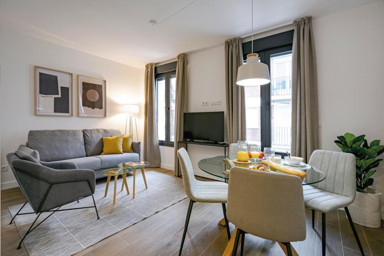 Feelathome Castilla Aparthotel