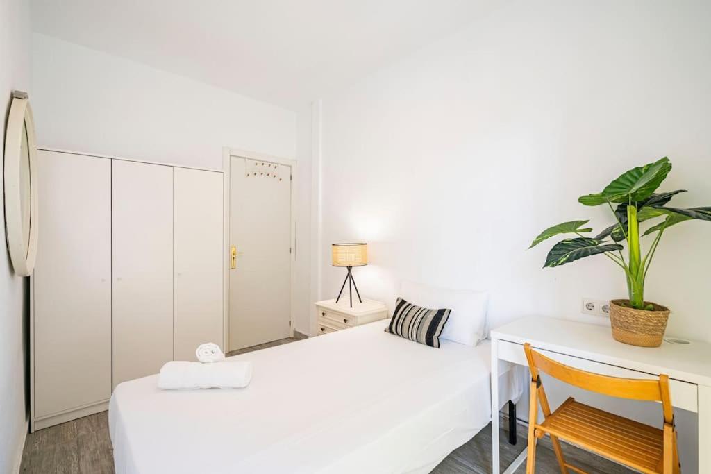 Apartment Tranquilo En Principe Pio/pza De Espana Flor Madrid