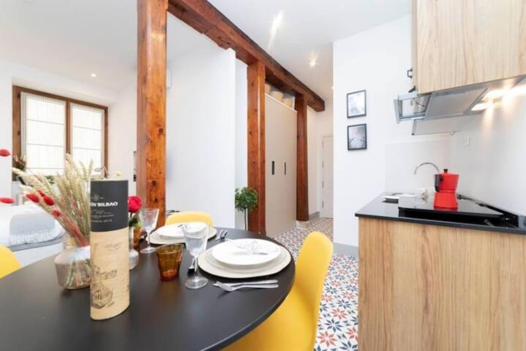 Platonic Apartment *
