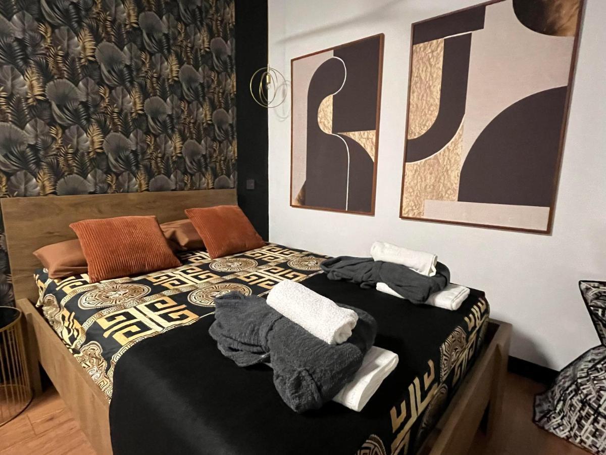 Chic12 Luxury Grupo Gran Via Lejlighed *