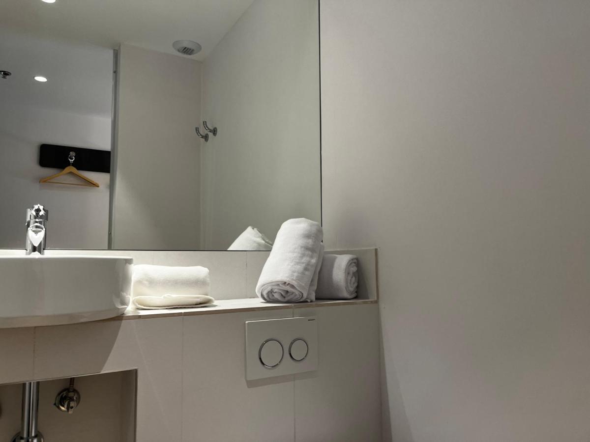 Hs Centro Atocha Guest house 2*