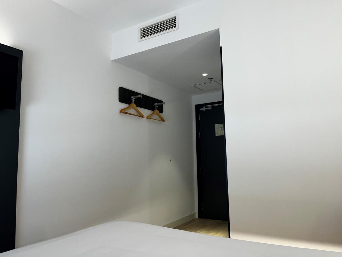 Guest house Hs Centro Atocha 2*