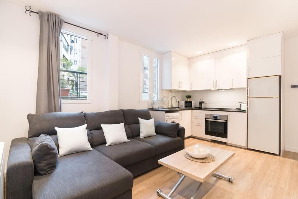 Amazing Apartment! Quiet And Bright, Madrid.