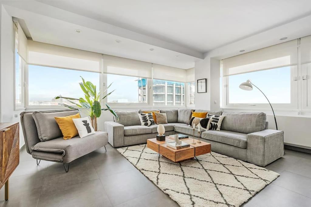 Apartment New Heima Colon Square Madrid
