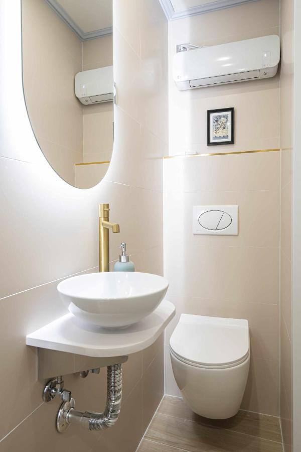 Apartamento Reformado Decorado Centrico 1