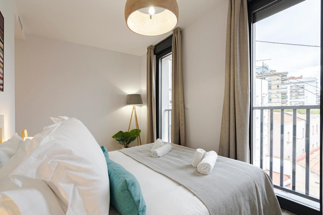 Feelathome Castilla Aparthotel Madrid