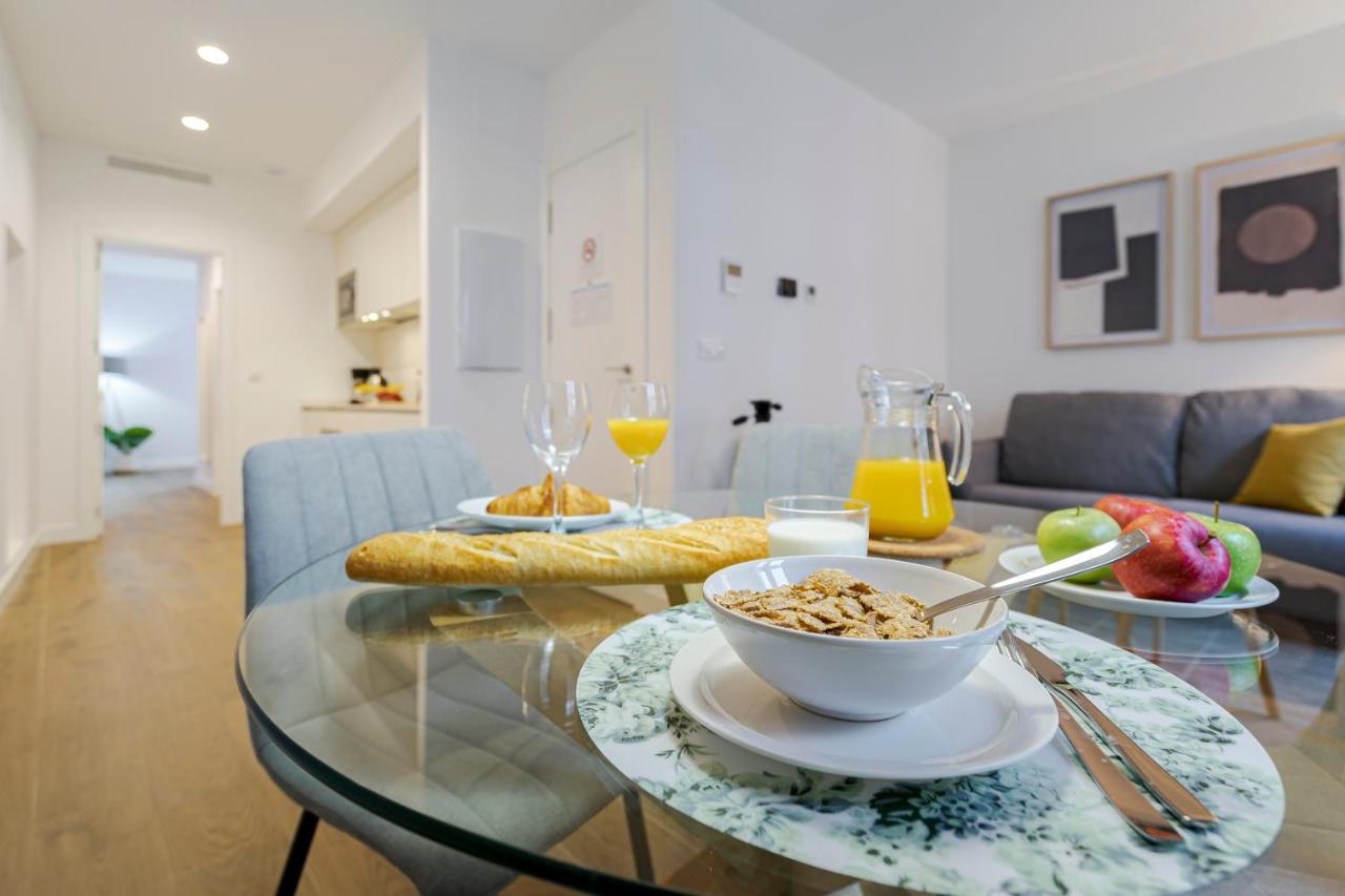 Feelathome Castilla Aparthotel *