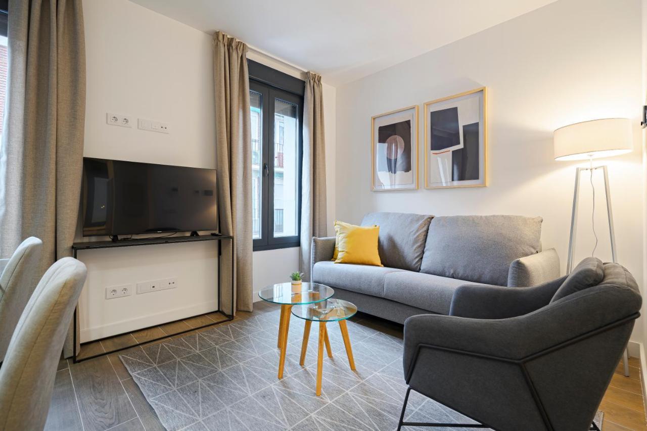 Feelathome Castilla Aparthotel