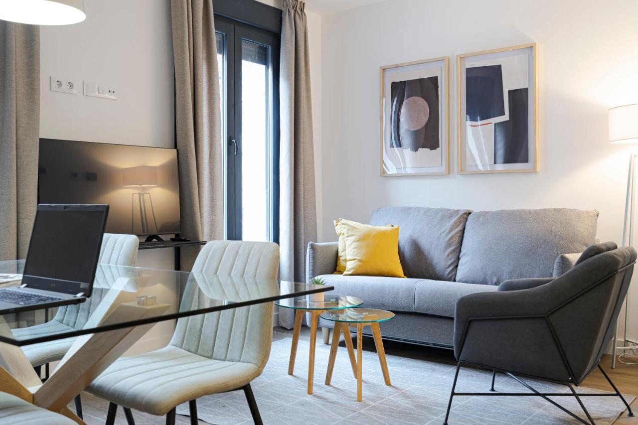 Feelathome Castilla Aparthotel