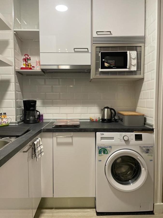 Acogedor Apartamento, Completamente Amoblado Con Aire Acondicionado *