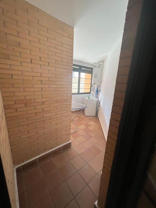 Apartment Stunning 3 Bedroom Flat, All Exterior In Chamberi