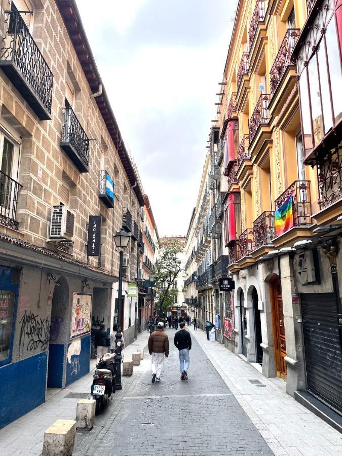 Exterior Con Balcon En El Corazon De Chueca, Gran Via Apartment