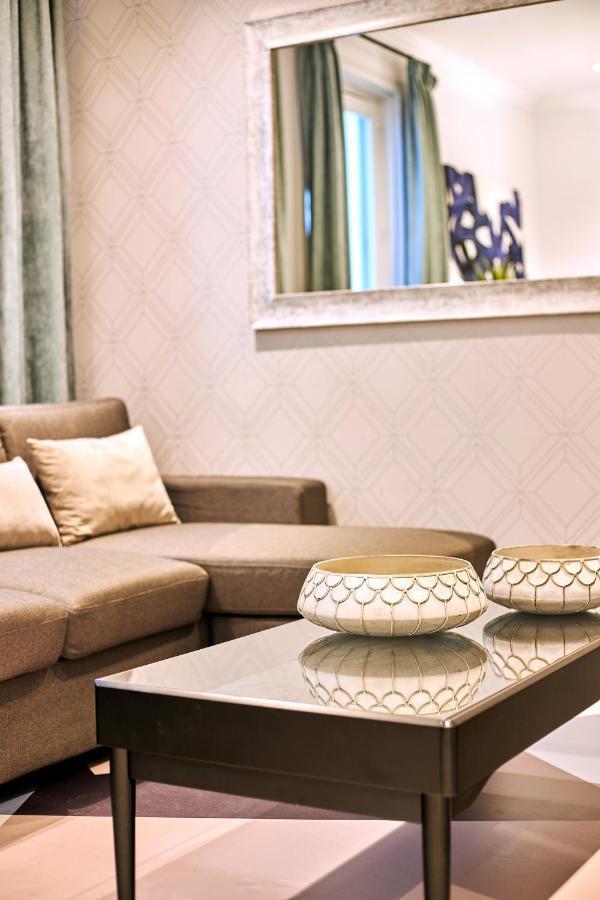 Castello Style, By Presidence Apartamento Madri