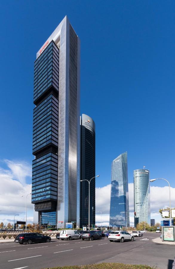 Lujo En 4 Torres! Business Area Madrid