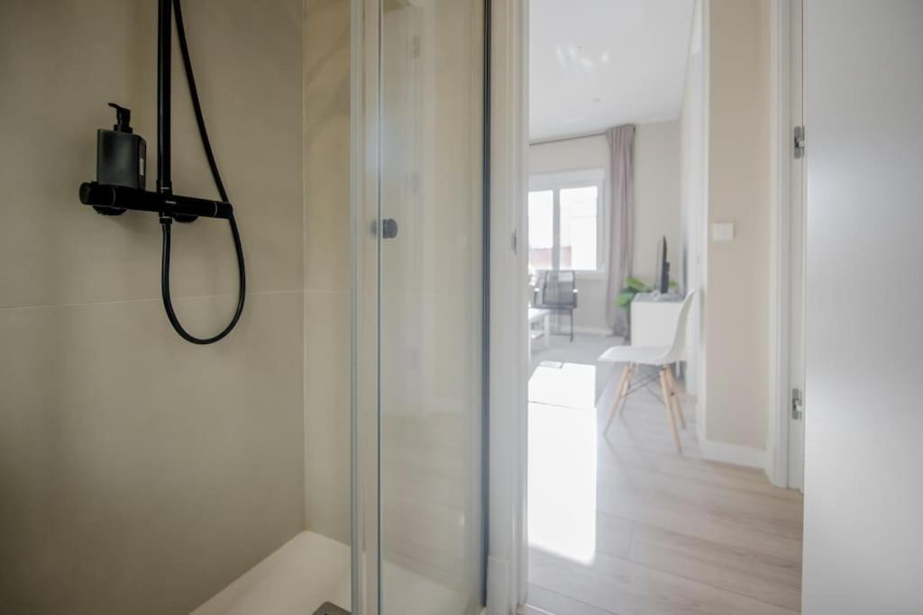 Familiar Piso De 3 Hab - Centro De Madrid/rastro Apartamento *