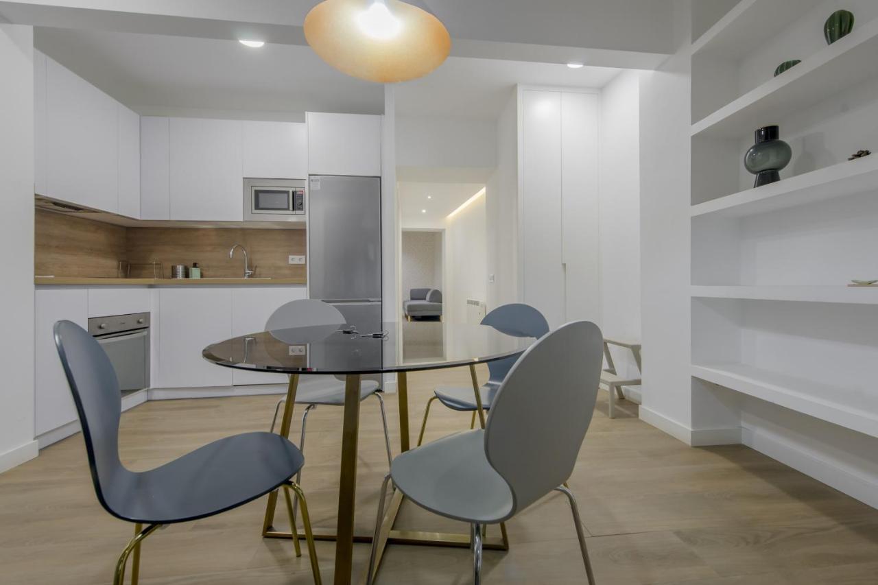 Apartamento Nuevo Piso 7 En El Corazon Del Rastro/madrid
