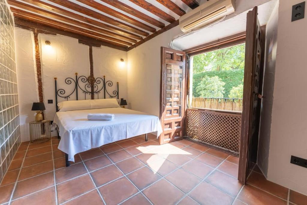 Encantador En Calle Segovia Apartment