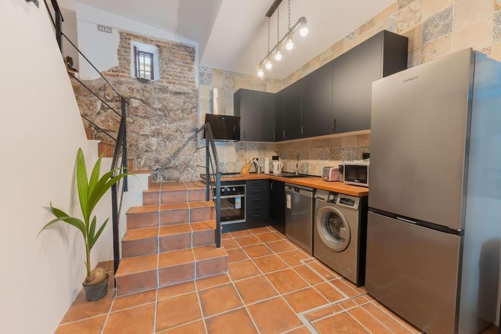Apartment Encantador En Calle Segovia Madrid