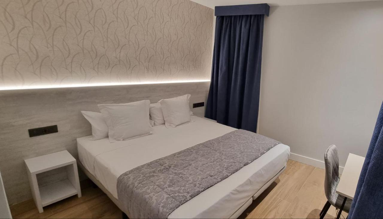 Ch La Petite Maison - Boutique - Guest house