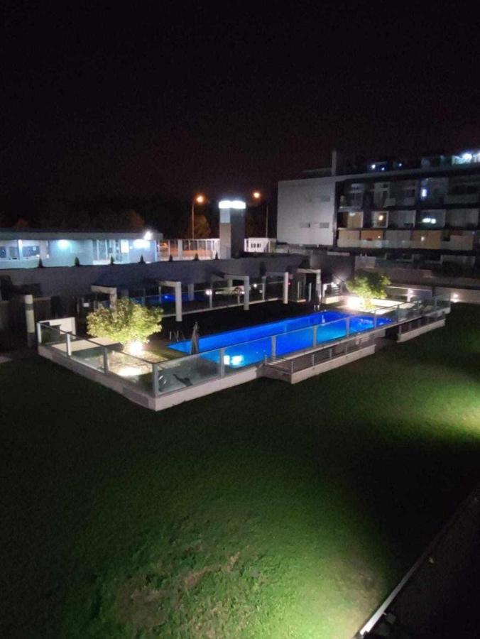 Espectacular Con Piscina Y Garaje Madri