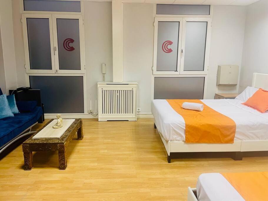 Plaza Callao Apartamento *
