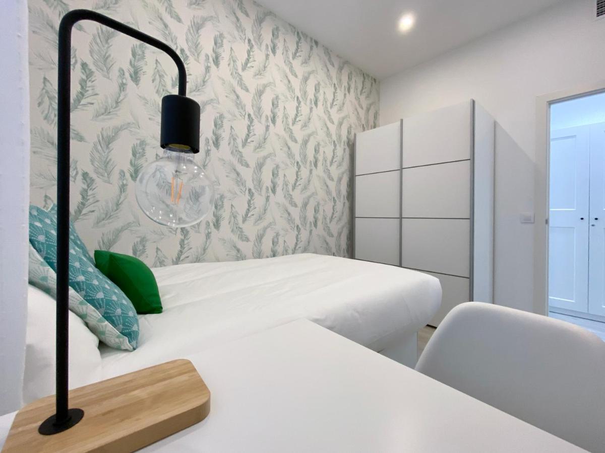 Apartment Batuecas Plaza Castilla - 4 *