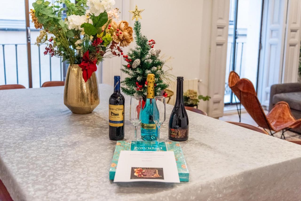 Luxury In Plaza Tirso Molina Apartment
