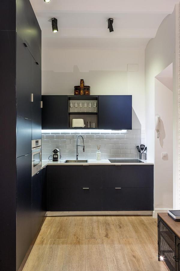 Waou Essence Iv Latina - Alquiler Corta Duracion Apartamento