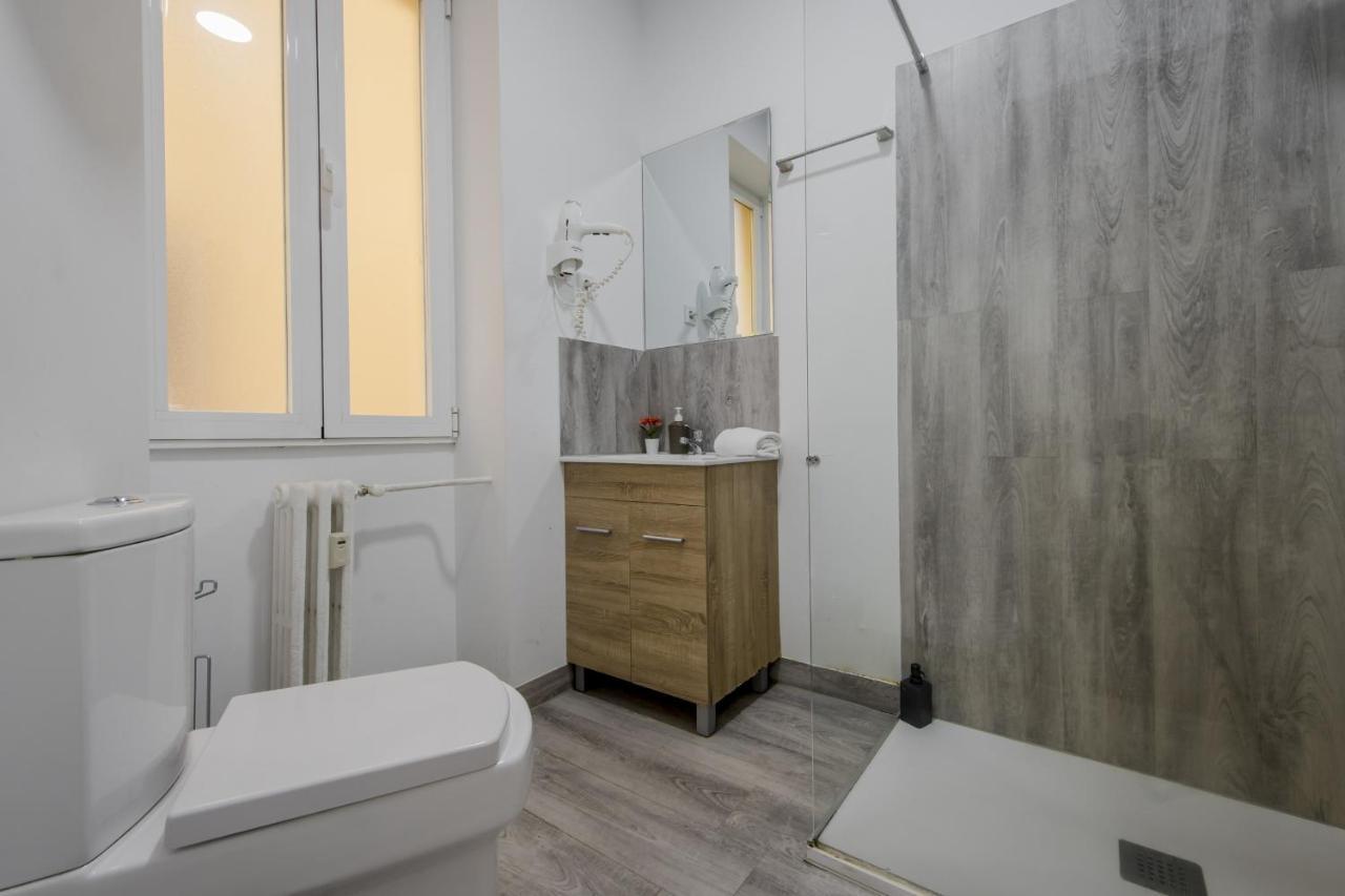 Ideal Apartamento En La Latina / Centro De Lejlighed *