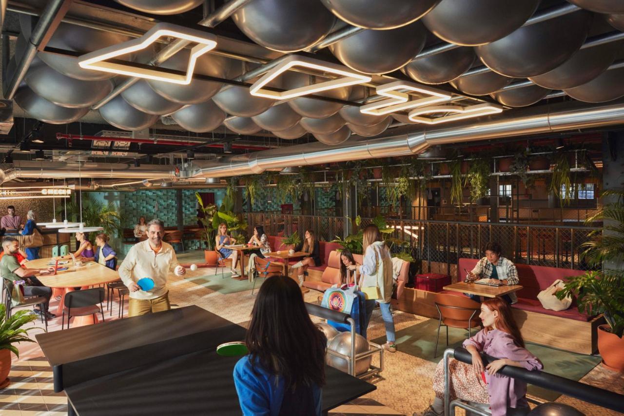 The Social Hub