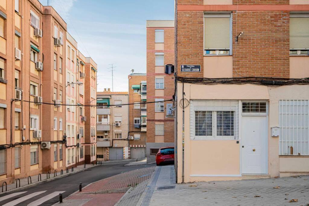Cor. Coqueto Apartamento A 20 Min De Puerta Del Sol Apartamento