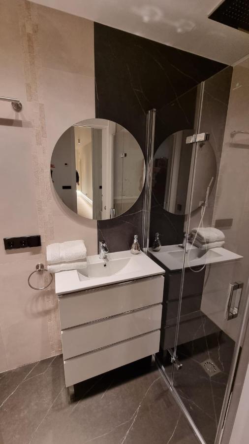 Puerta Del Sol Iii, 4 Bedrooms 5wc Madrid