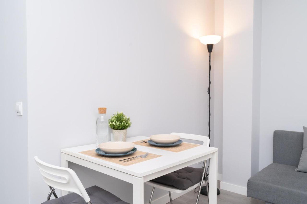 Apartamento Modern Minimalist 1-bedroom In The Center