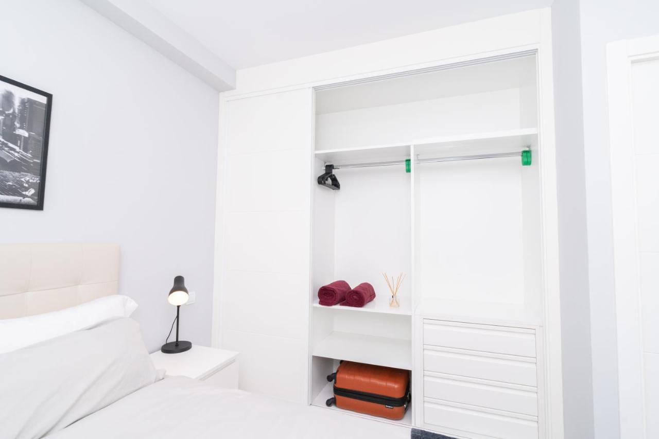 Modern Minimalist 1-bedroom In The Center * Madrid