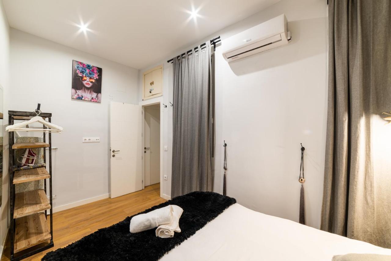 Apartment Luxury In Plaza Tirso Molina Madrid