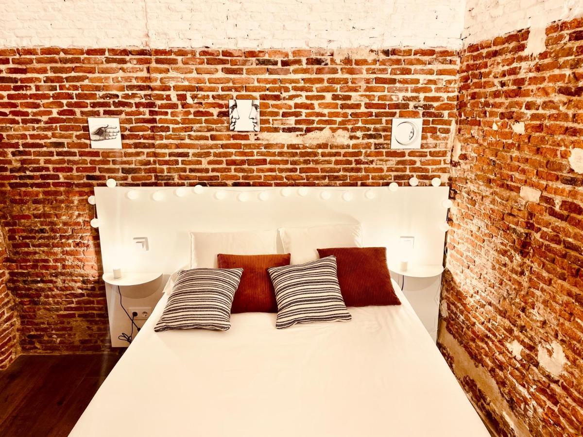 Apartamento Calle Amparo100 Red Brick Loft For 8 Lavapies Madri