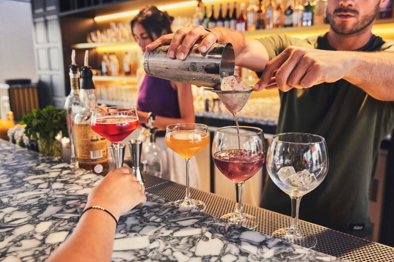 The Social Hub 4*