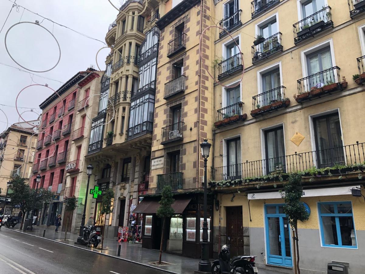 Mayor Calle: Historic Centro Near Plaza Mayor