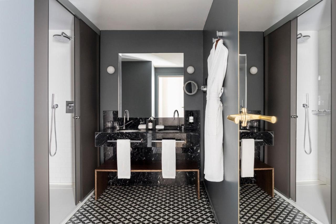 Hotel Totem Madrid, A Small Luxury Of The World 4*