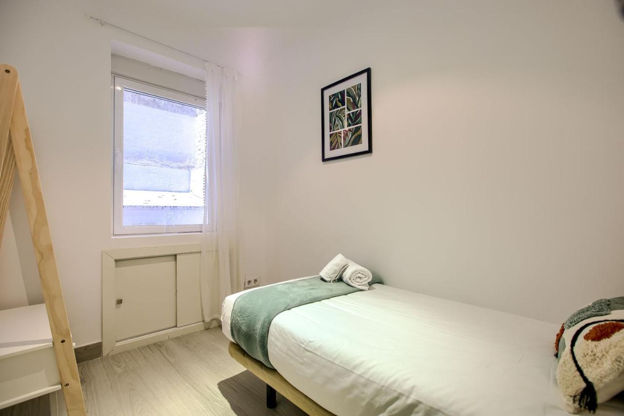 Plaza Espana, Apartment