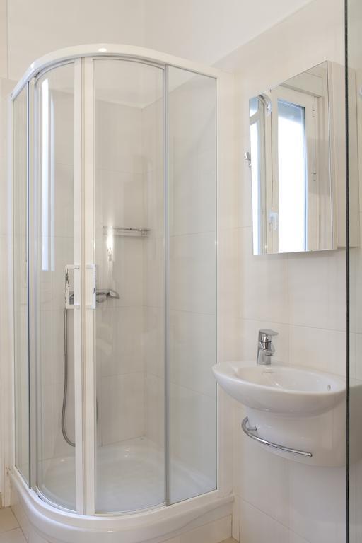Guest house Alpes Madrid