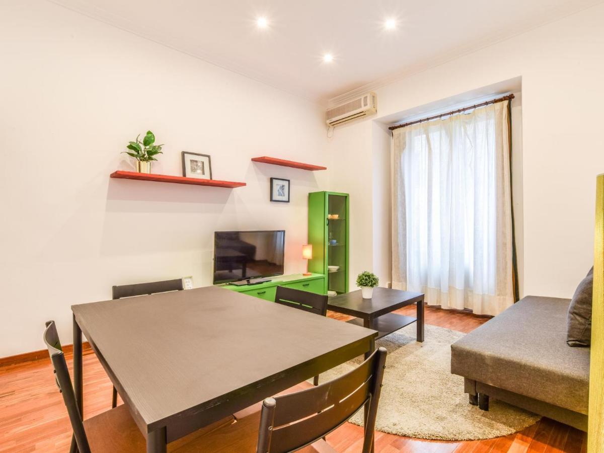 Apartamento En La Latina Para 4 Personas Madrid