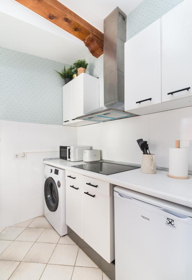 Historic Penthouse Plaza Mayor In Apartamento *