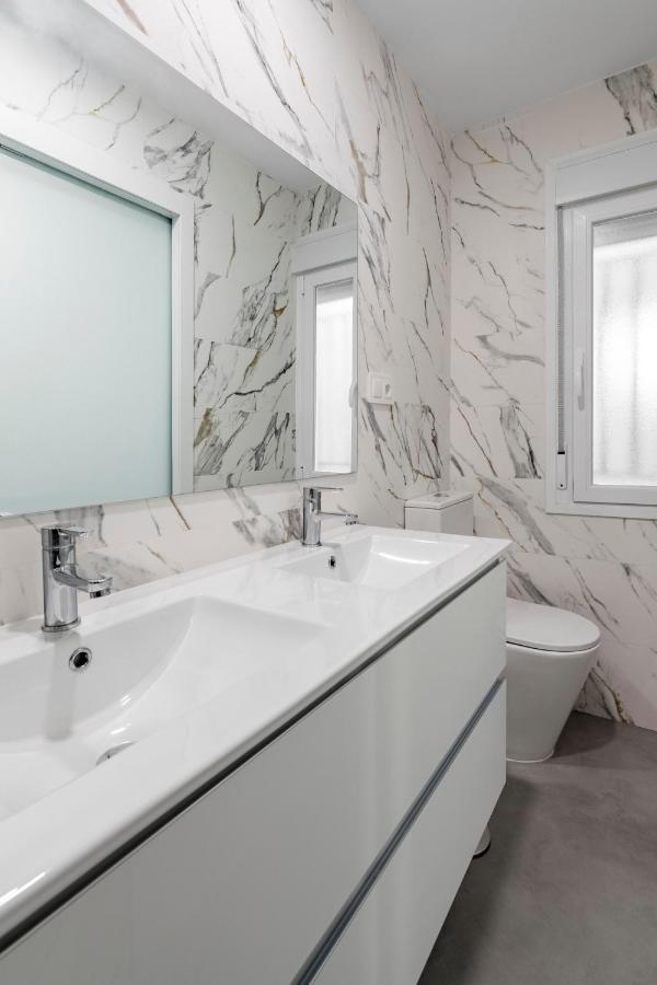 Holiday home Puerta Del Angel, Casa Independiente, 3 Plantas Madrid