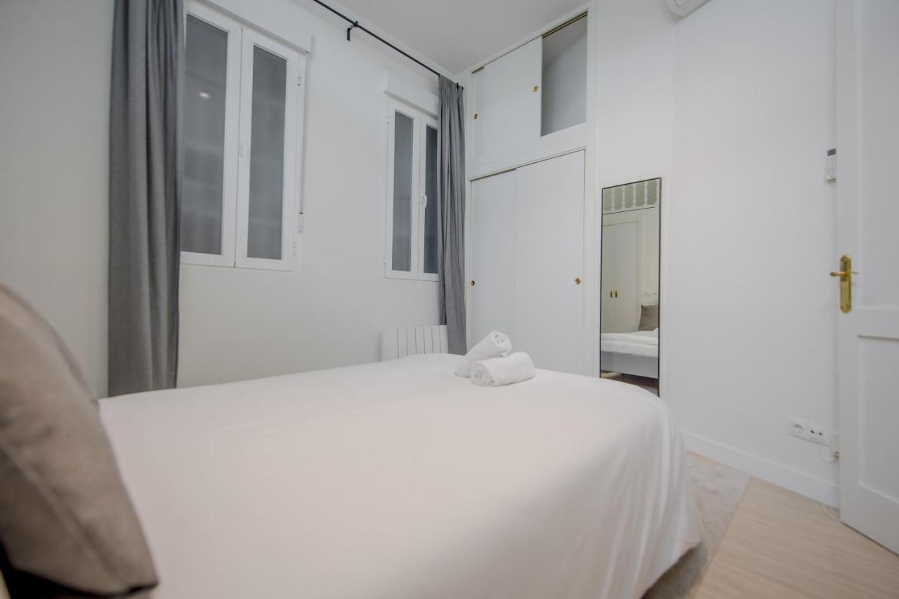 Supercool Apto En El Corazon De Malasana 7pax * Madrid