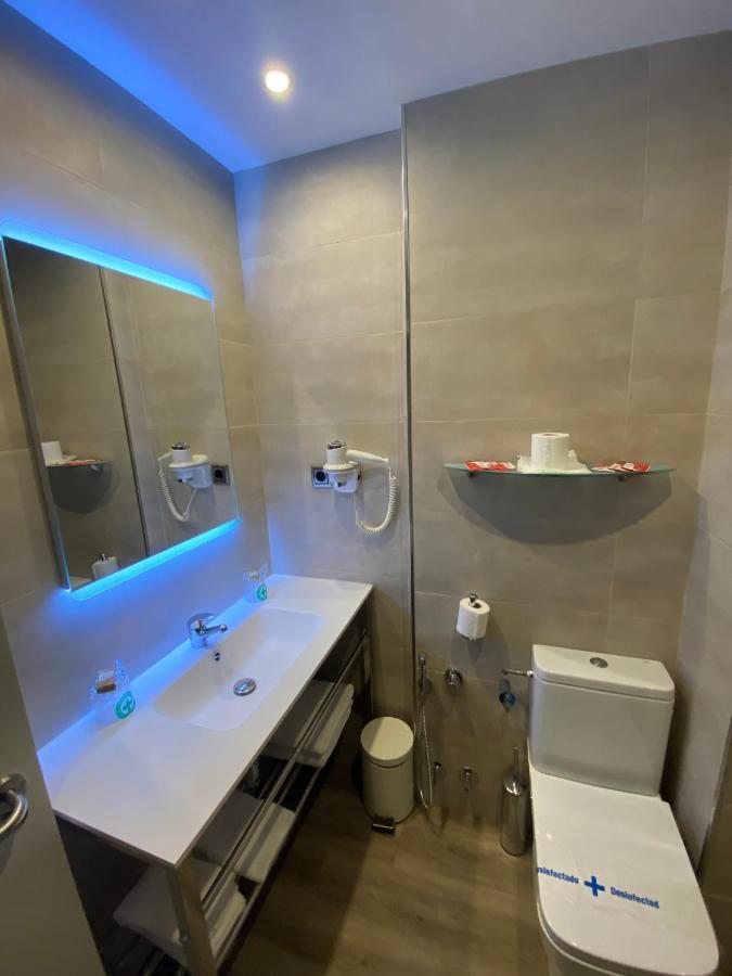 Escuela Hotel 2*