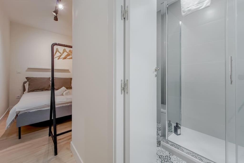 Modern Apt 6px En La Plaza De Tirso De Molina Apartment