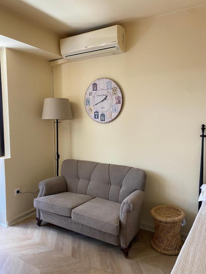 Estudio Castellana Norte Con Parking Apartment Madrid