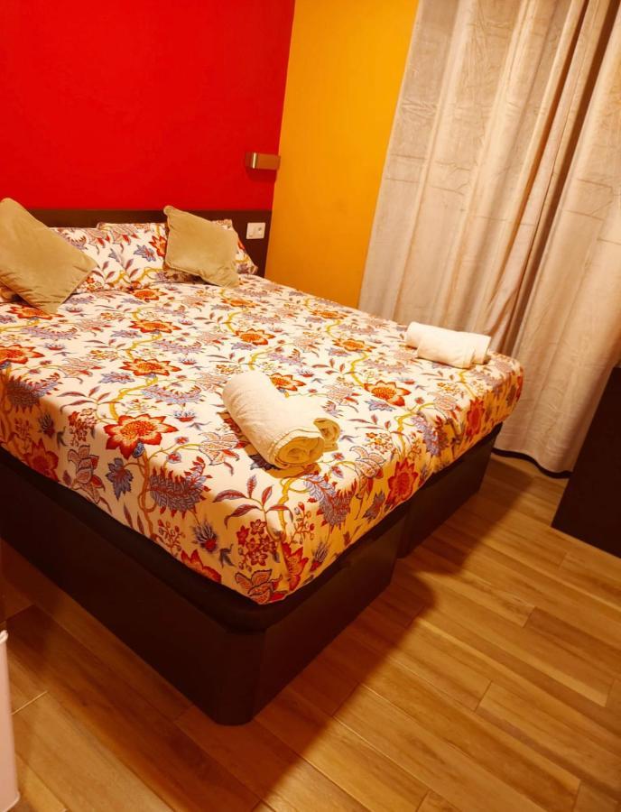 Corazon San Bartolome Casa de hóspedes Madri