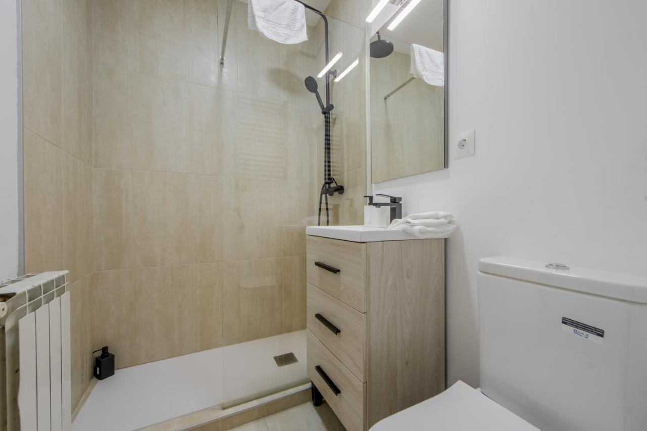 Premium Apt 9p En C/olmo - Centro De Madrid